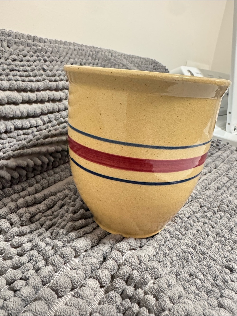 Vintage R.R.P. Co. Roseville Ohio Stoneware Crock | Farmhouse Kitchen Crock - Picture 7 of 11